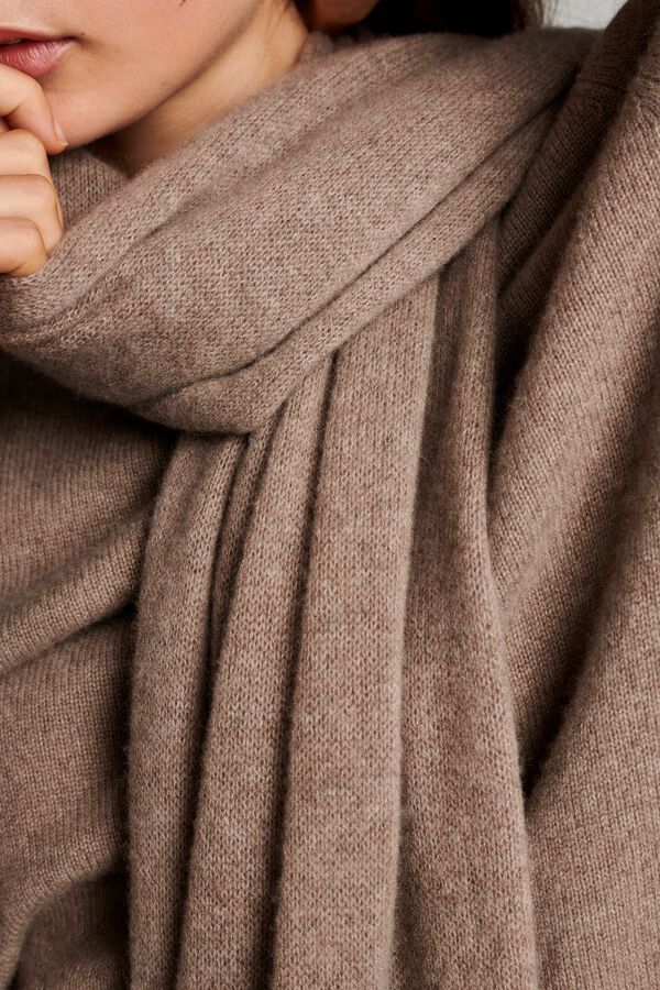 Cashmere scarf image number 2