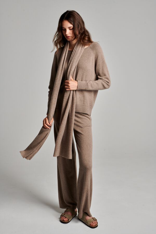 Cashmere scarf image number 3