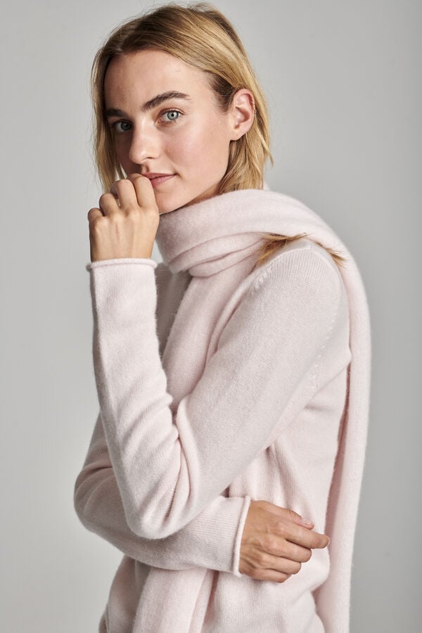 Cashmere scarf