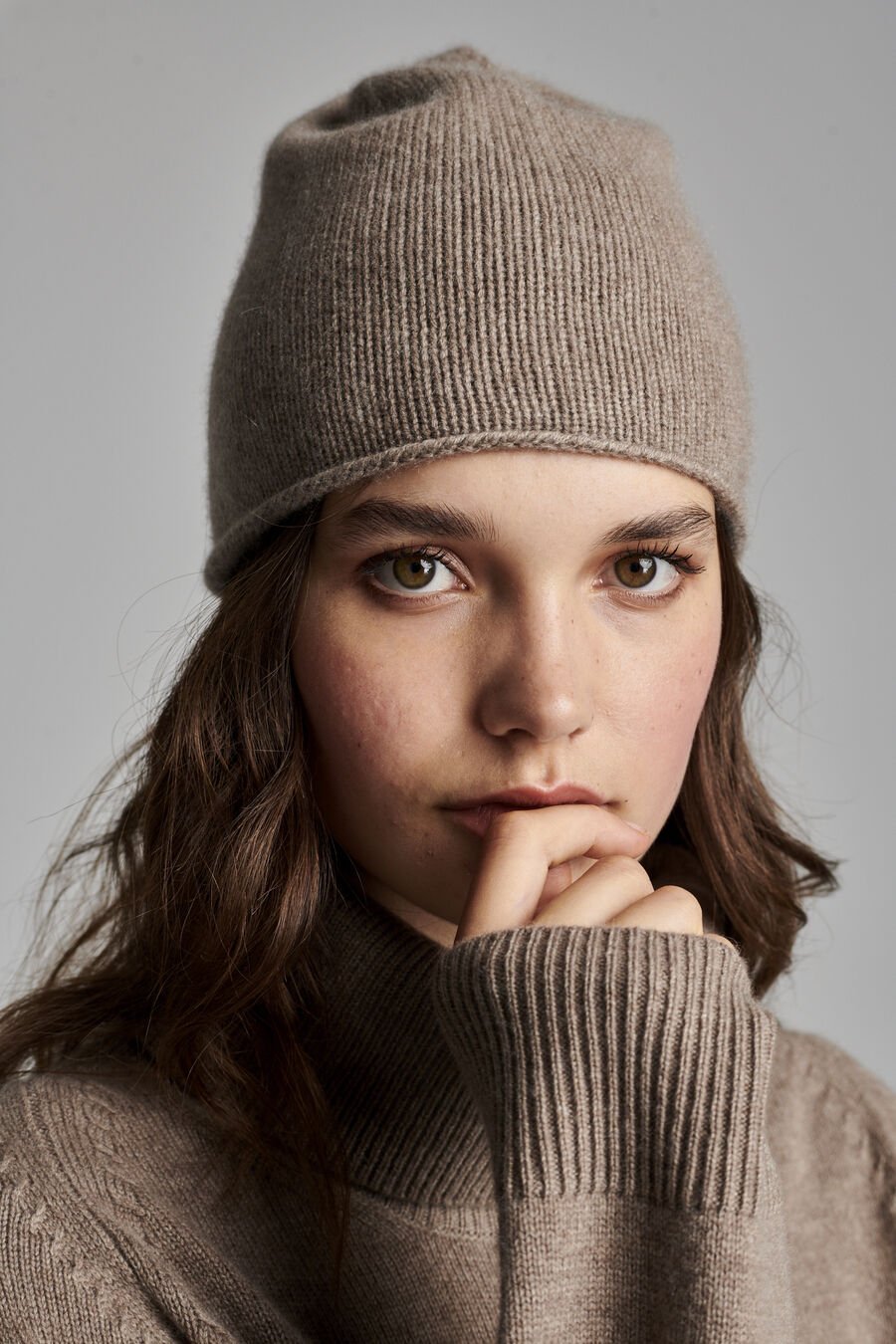 Kaschmir-Mütze mit Rollsaum image number 2