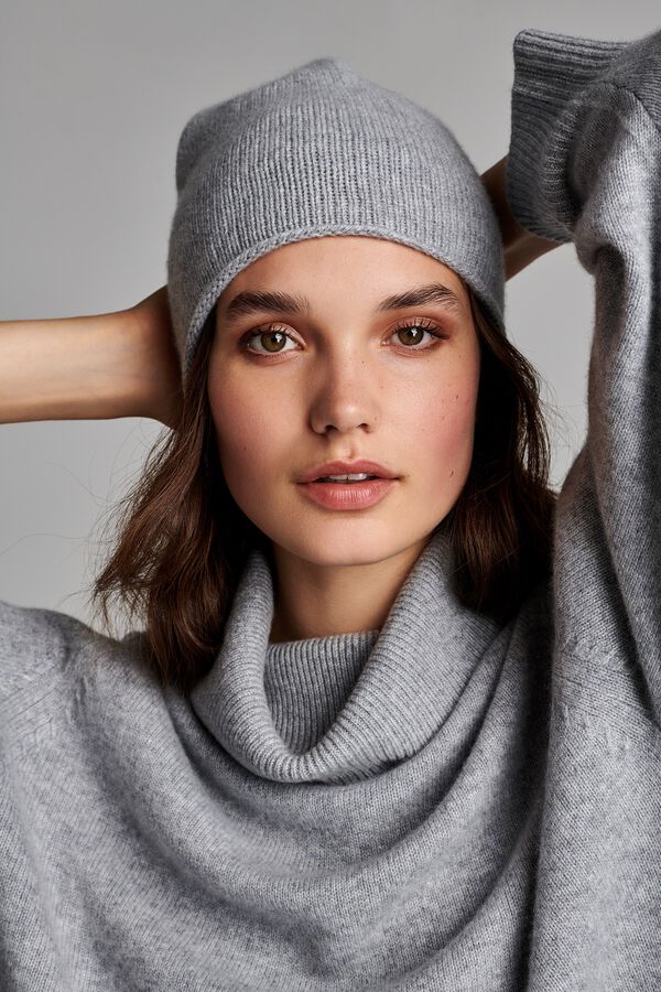 Cashmere beanie