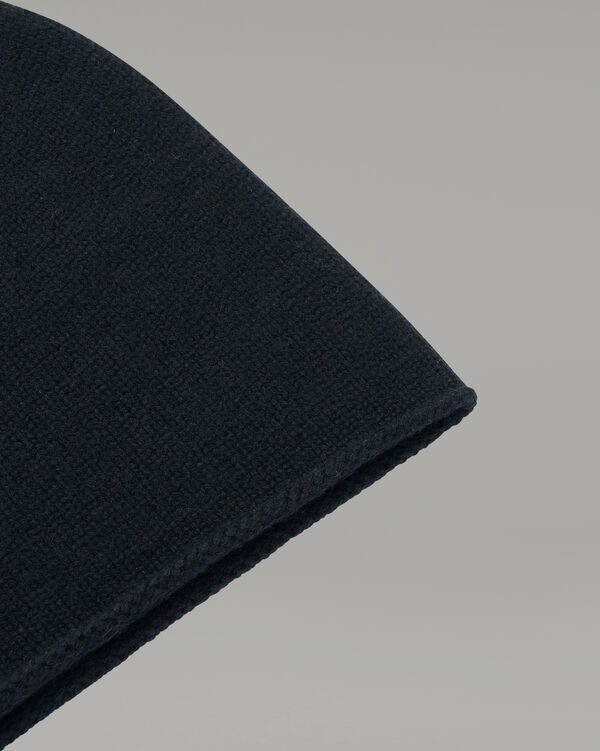 Cashmere beanie image number 34