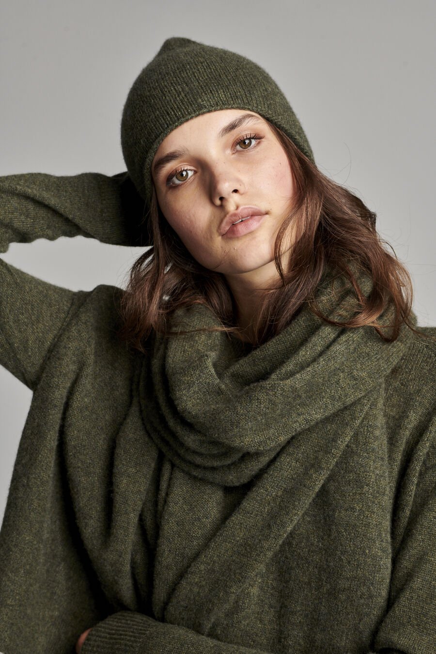 Cashmere beanie image number 1