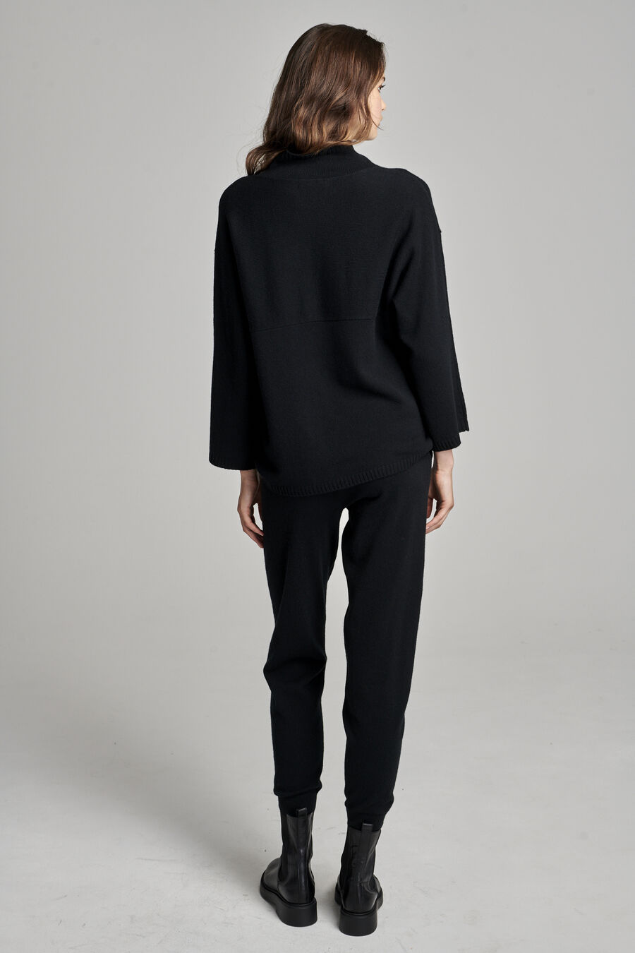 Pantalon jogging en cachemire image number 2