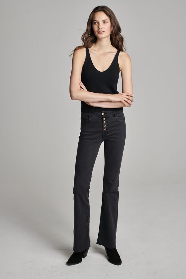 Kurzes Kaschmir-Oberteil mit tiefem V-Ausschnitt image number 5