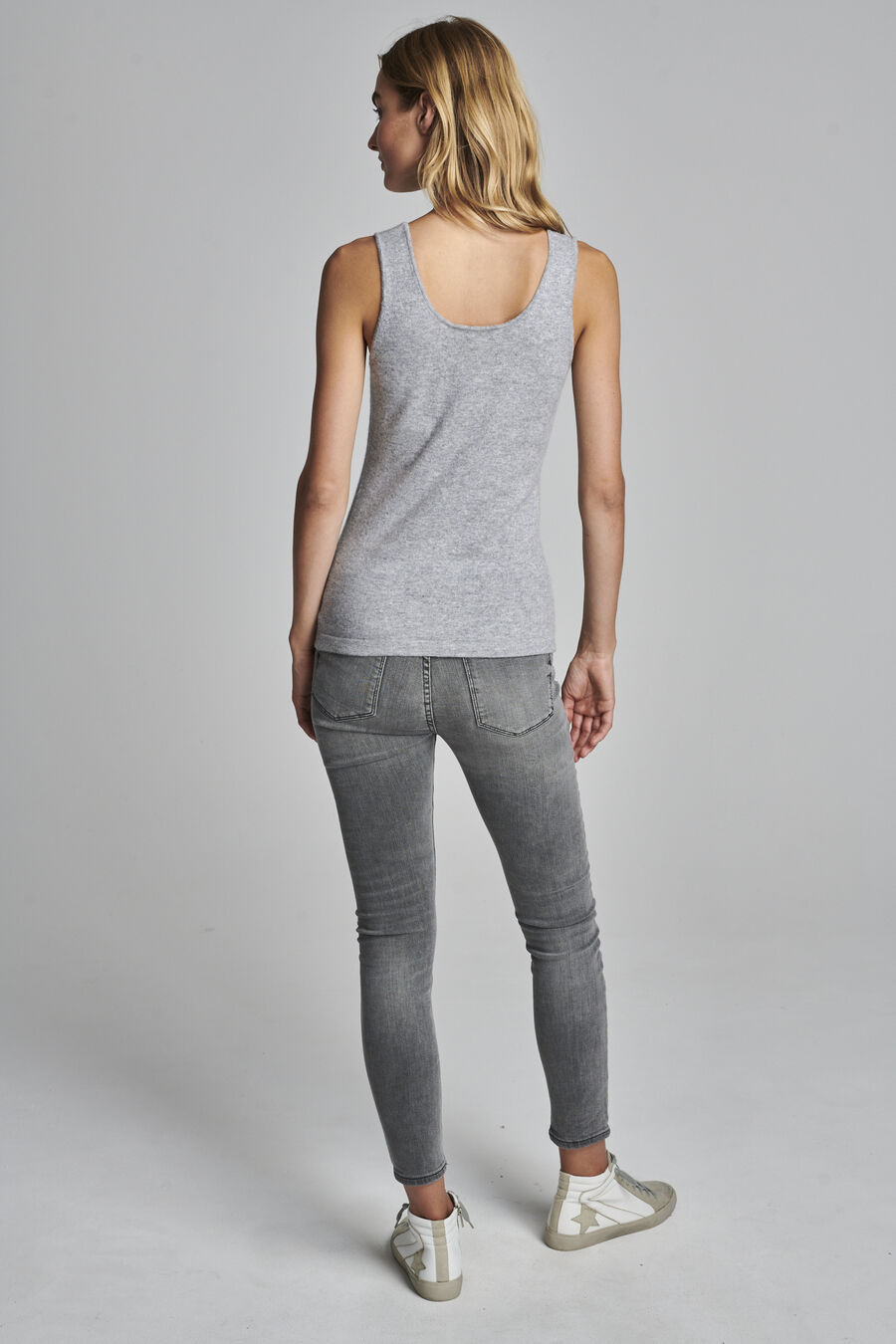 Organic cashmere round neck top image number 5