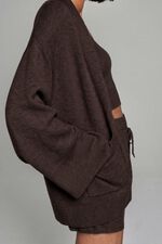 Open cashmere cardigan with wide sleeves and pockets image number 2