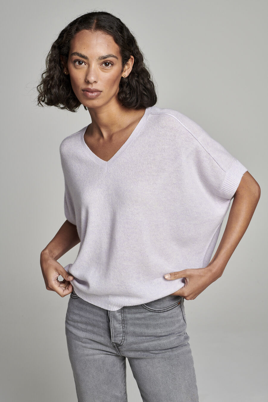Oversized lightweight cashmere sweater image number 1