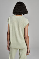 Mouwloze cashmere trui met ronde hals en split opzij image number 5