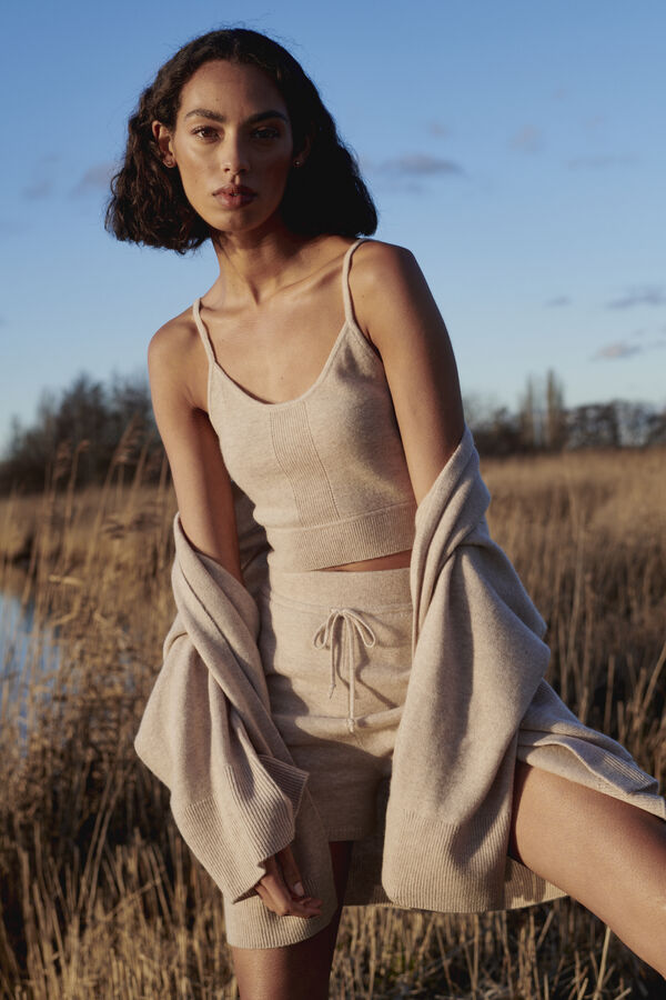 Knitted cashmere crop top with pointelle details