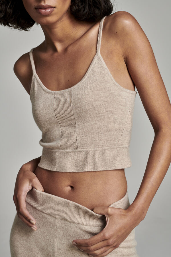 Knitted cashmere crop top with pointelle details image number 4