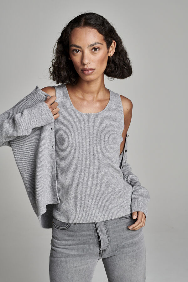 Cashmere tank top met fijngebreid ribpatroon image number 8
