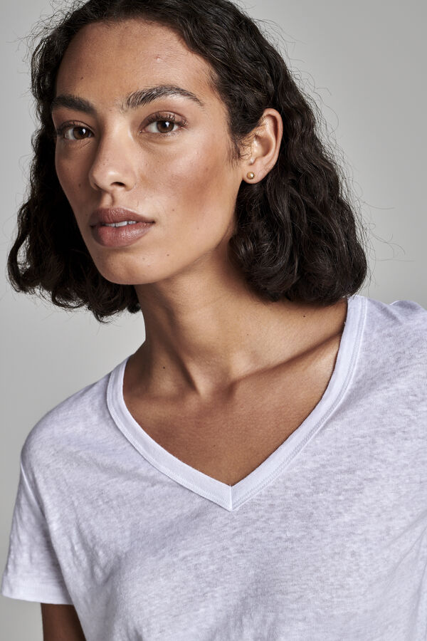 Relaxed fit linnen V-hals T-shirt image number 4