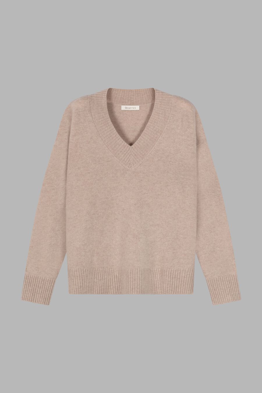 Diepe V-hals trui van biologisch cashmere image number 2