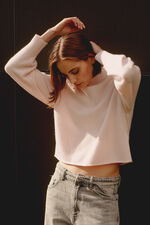Cashmere trui met opstaande kraag en pofmouwen image number 4