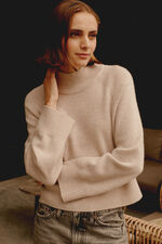 Wide sleeve stand collar cashmere sweater image number 5
