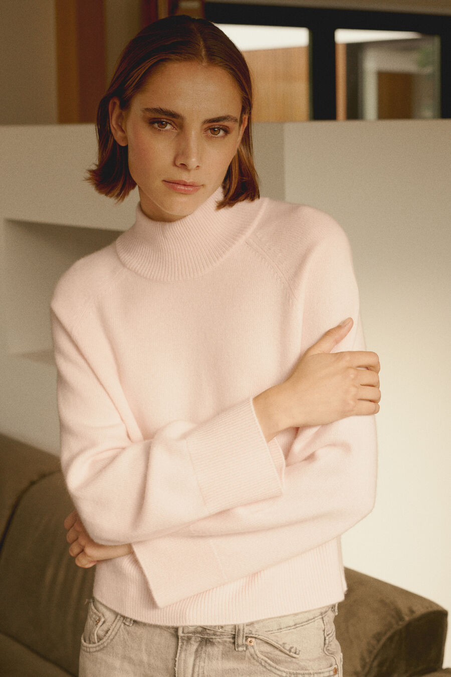 Pull en cachemire à manches larges et col montant image number 1