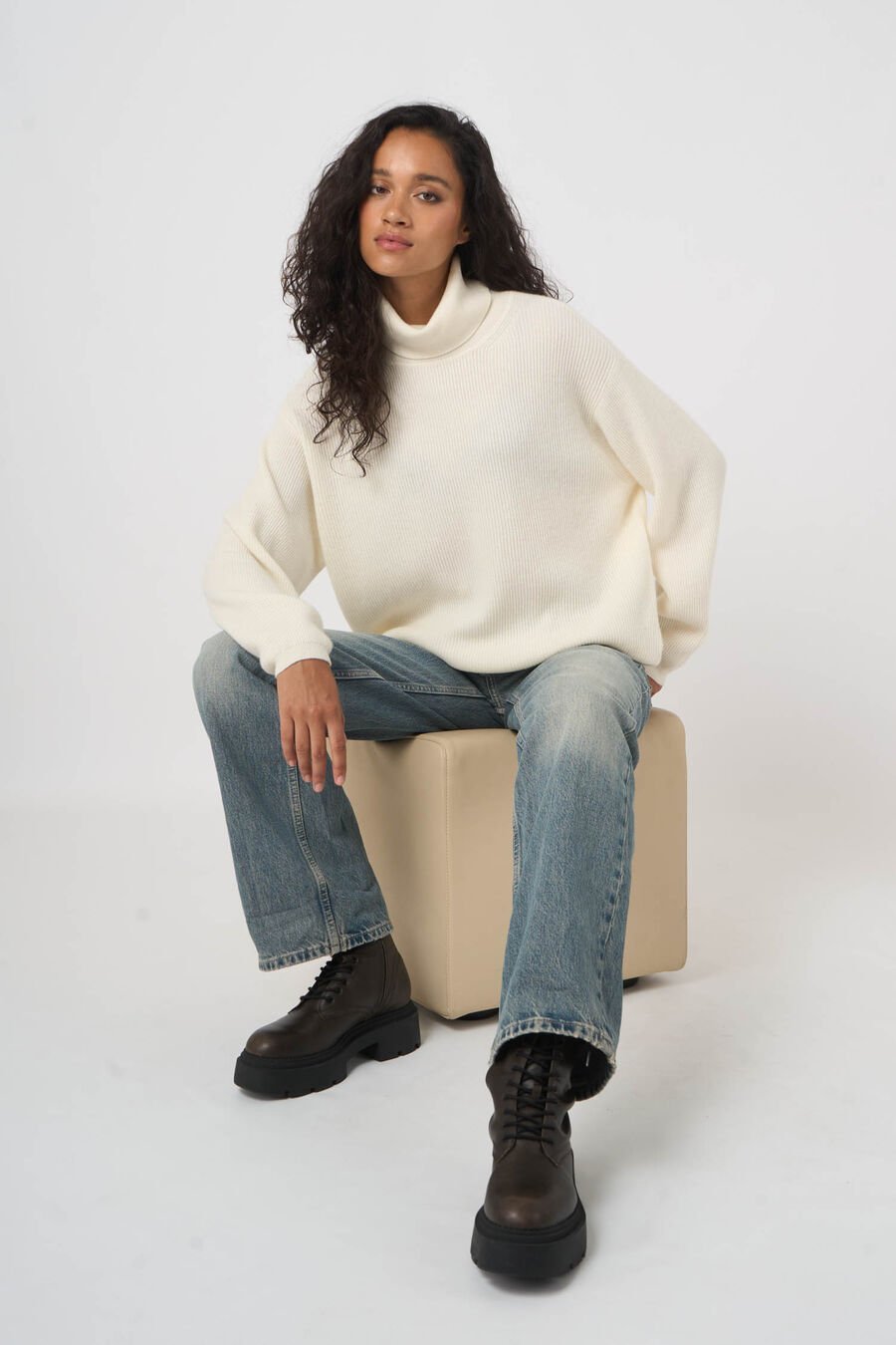 Oversized ribgebreide coltrui  van biologische cashmere image number 0