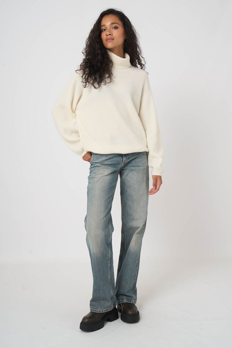 Oversized ribgebreide coltrui  van biologische cashmere image number 3