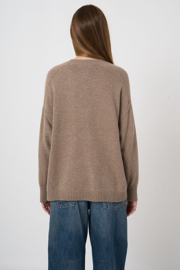 Casual Organic Cashmere Sweater With Round Neck image number 6