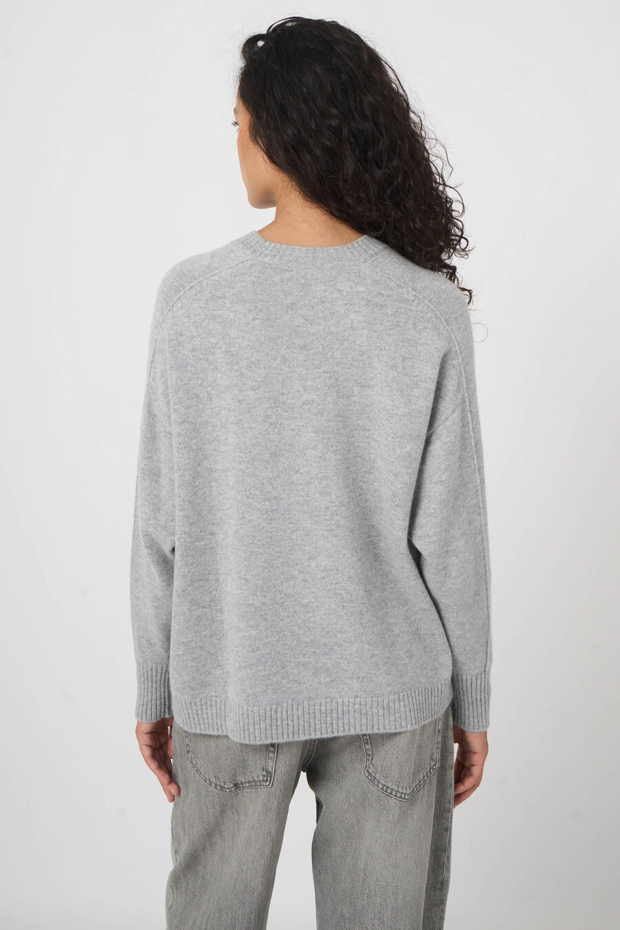 Casual Organic Cashmere Sweater With Round Neck image number 4