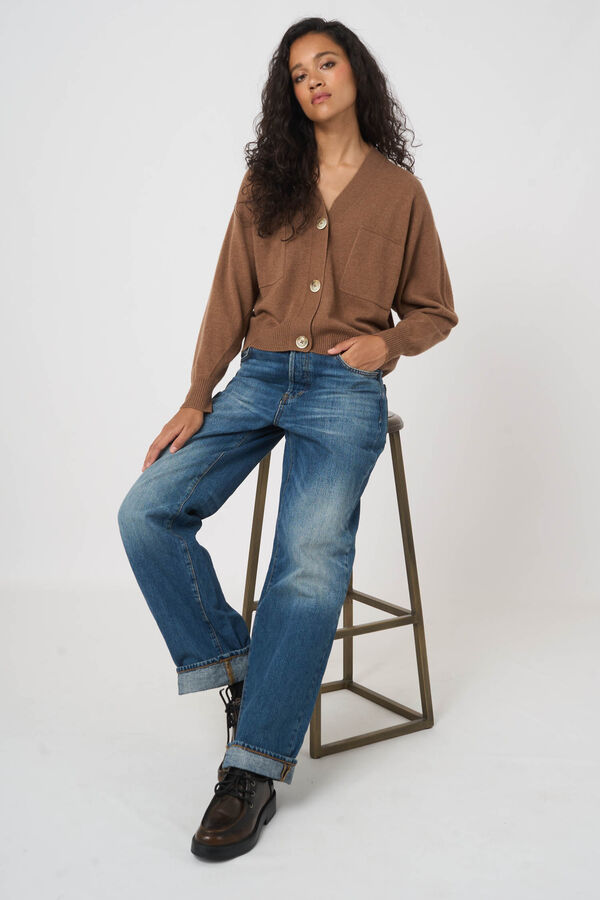 Nahtloser V-Neck-Cardigan aus Bio-Kaschmir image number 2