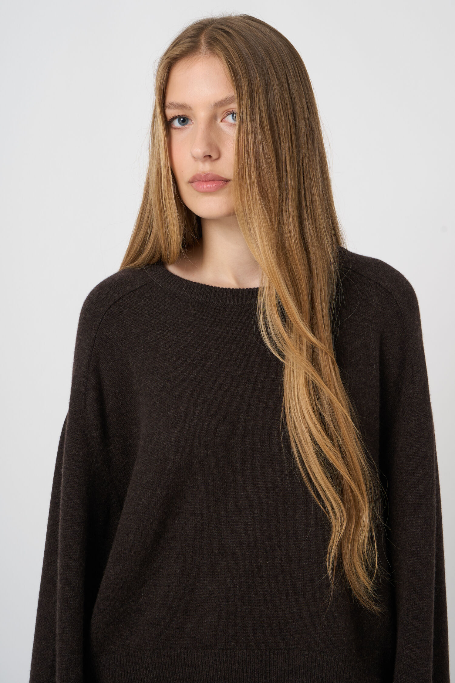 Pull boxy en cachemire à col rond