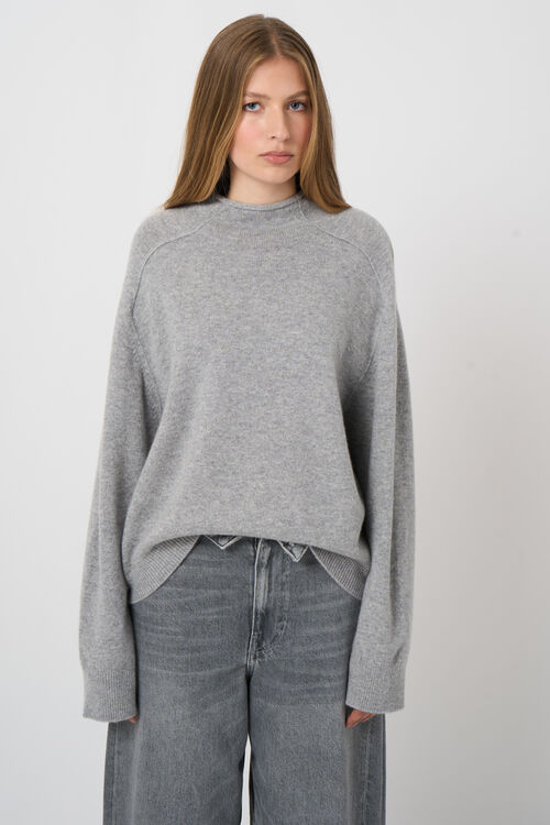 Oversized Kaschmirpullover mit Stehkragen